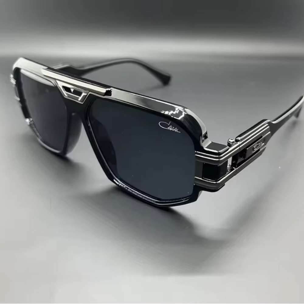 COPY - Chic Black Sunglasses